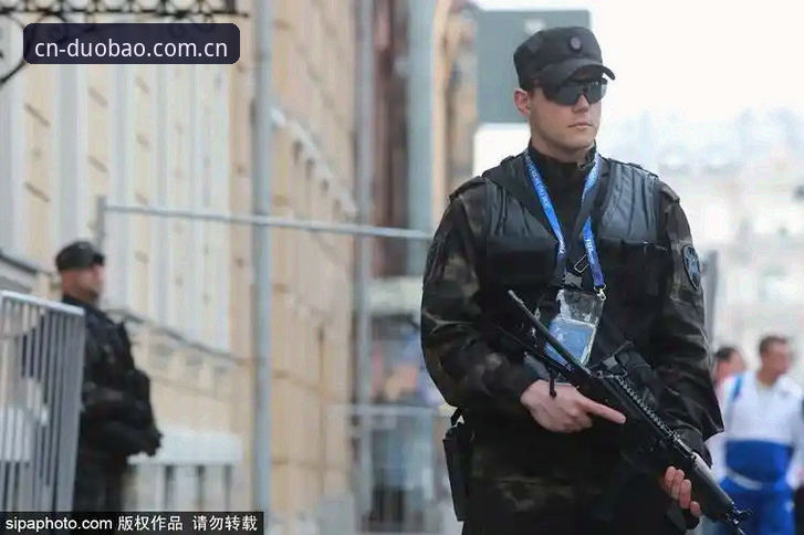 多宝体育移动端入口 英国警员赴美人数锐减,多宝体育赛事数据网页端如何追踪世界杯安保变化?